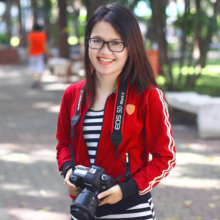 Nữ nhiếp ảnh gia Hồng Vy
