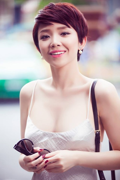 Catse của Tóc Tiên tăng lên từng ngày theo tốc độ nổi tiếng của mỹ nhân 27 tuổi.