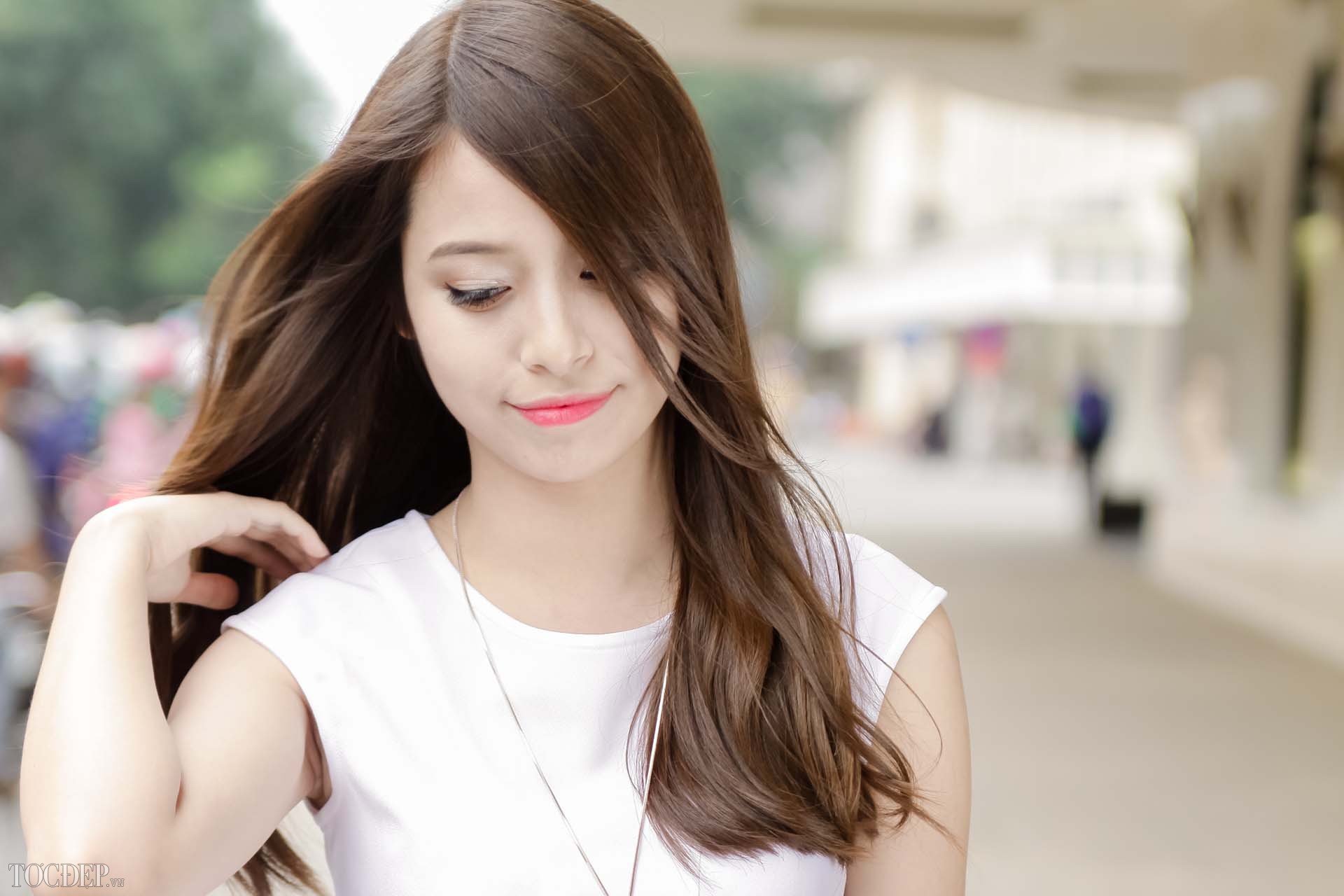 Mái tóc dài, tự nhiên kiểu Hàn Quốc